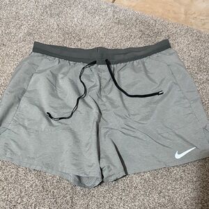 Nike Flex Stride Shorts Mens Large Gray Lined 2-in-1 Running Workout Gym